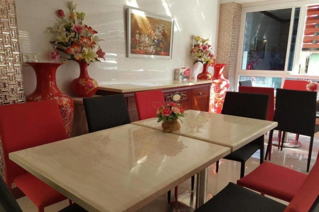 טראנג V-House Hotel מראה חיצוני תמונה