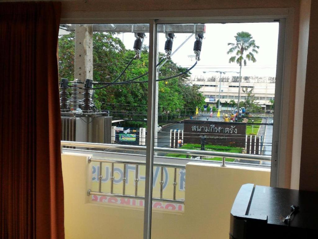 טראנג V-House Hotel מראה חיצוני תמונה