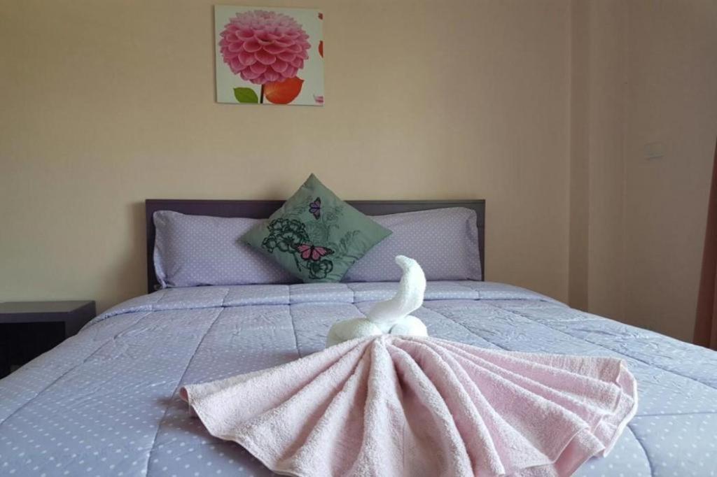 טראנג V-House Hotel מראה חיצוני תמונה
