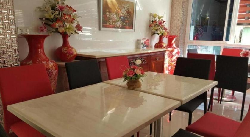 טראנג V-House Hotel מראה חיצוני תמונה